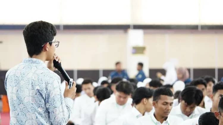 Cover image for Public Speaking for Personal Development: How to Focus on One’s Potential