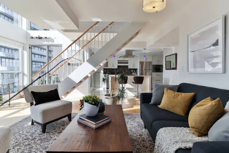 Cover image for How to Achieve a Cozy Minimalist Living Room: 10 Design Secrets for a Peaceful Environment